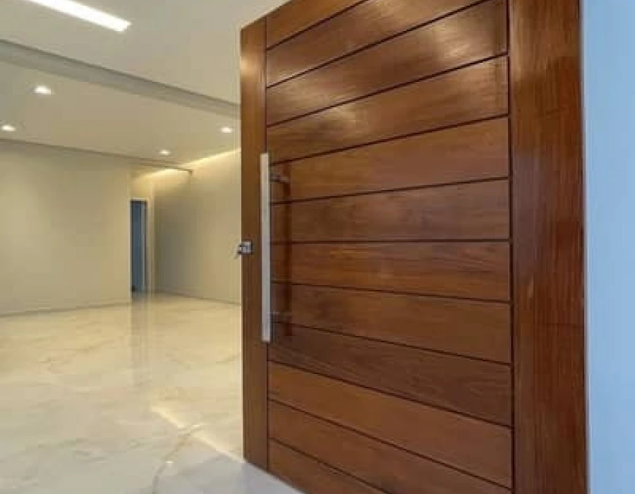 Portes en bois Biougra société